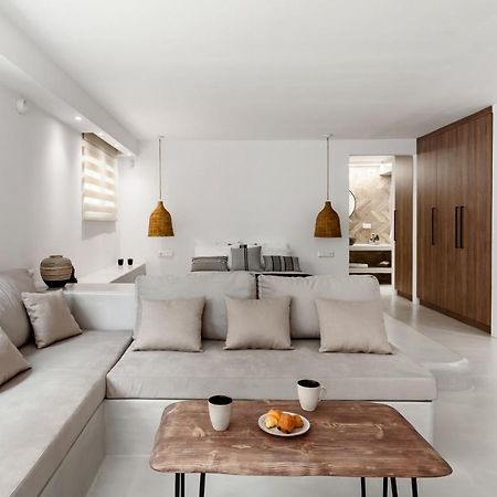 Pebble, An Idyllic Seaside Suite Kokkini Hani Екстер'єр фото